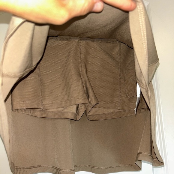 Athleta girl school day skirt/skort in khaki - Picture 7 of 9